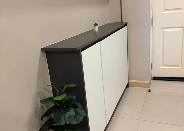 アパートホテル Unit With Balcony